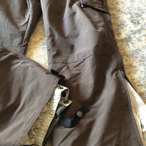 Snowboard/Ski Pants. Men’s size small. - Picture 7 of 8